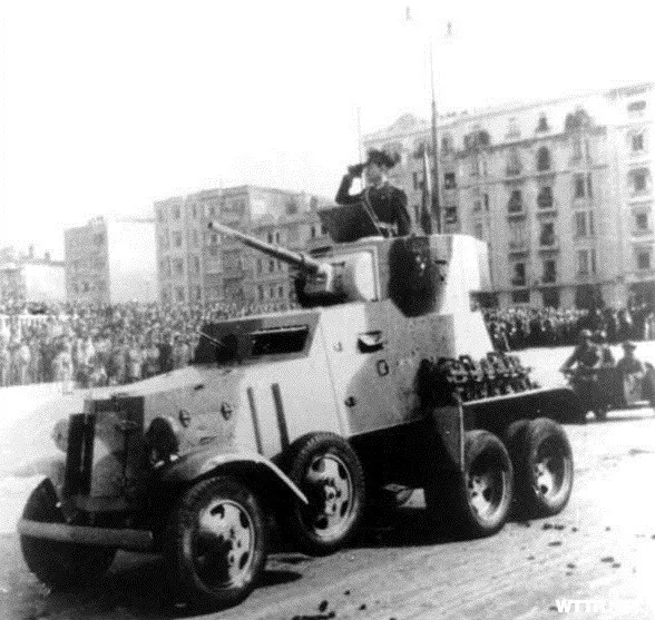 ba-6-at-parade-ankara.jpg ba-6-at-parade-ankara.jpg